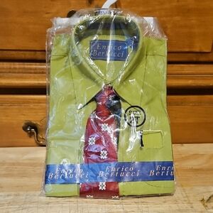 Enrico Bertucci-Green Color-Kids Shirt with Red Tie